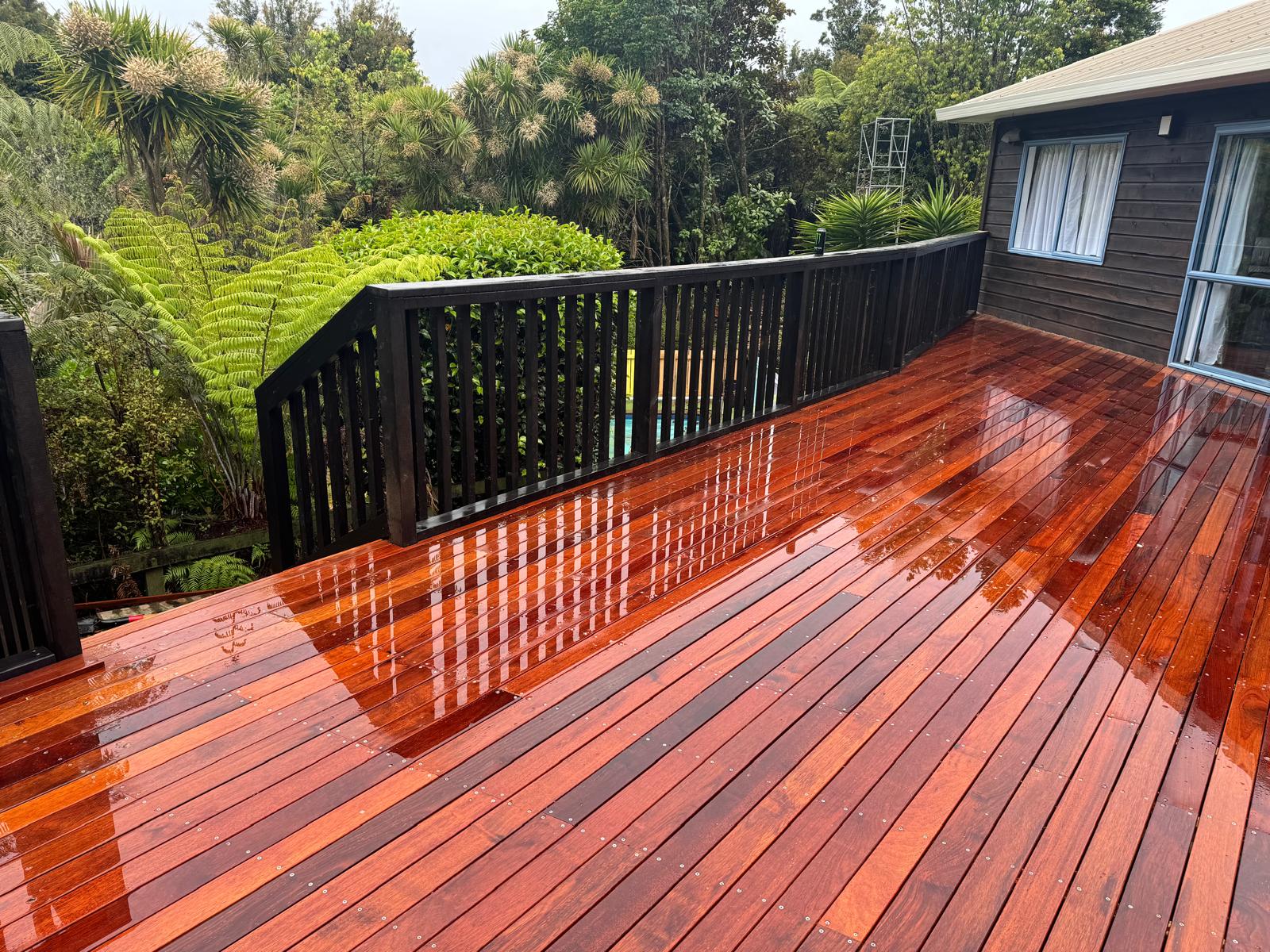 deck & fence staining